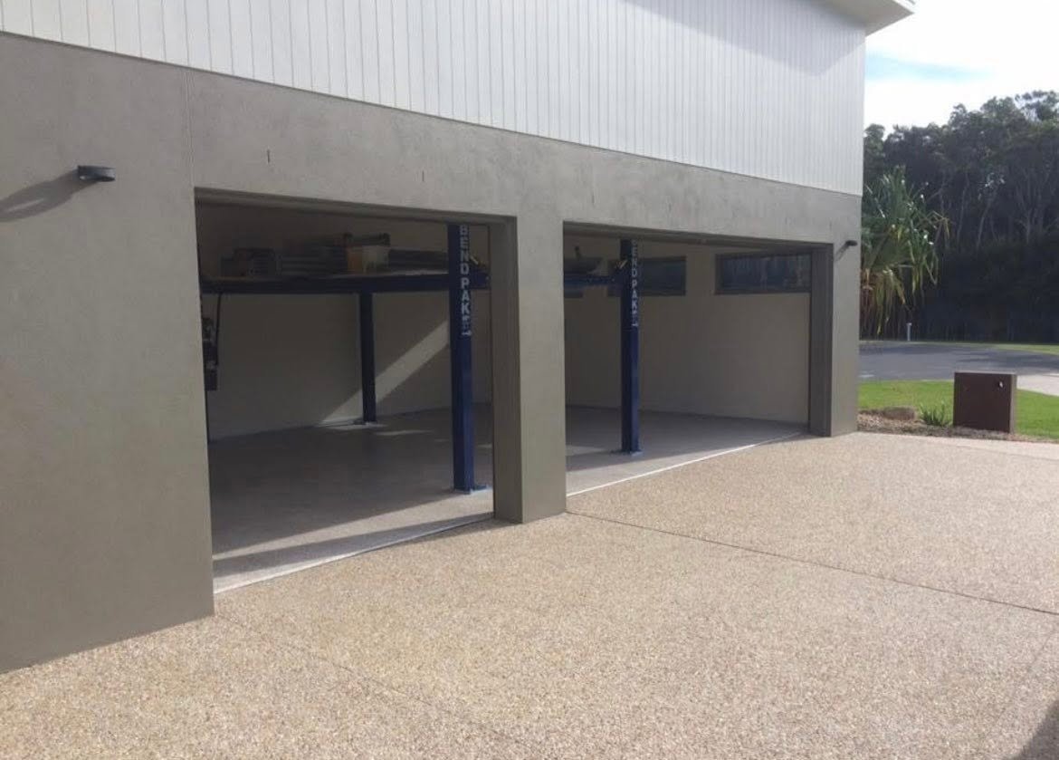 CreteSeal epoxy flake flooring project